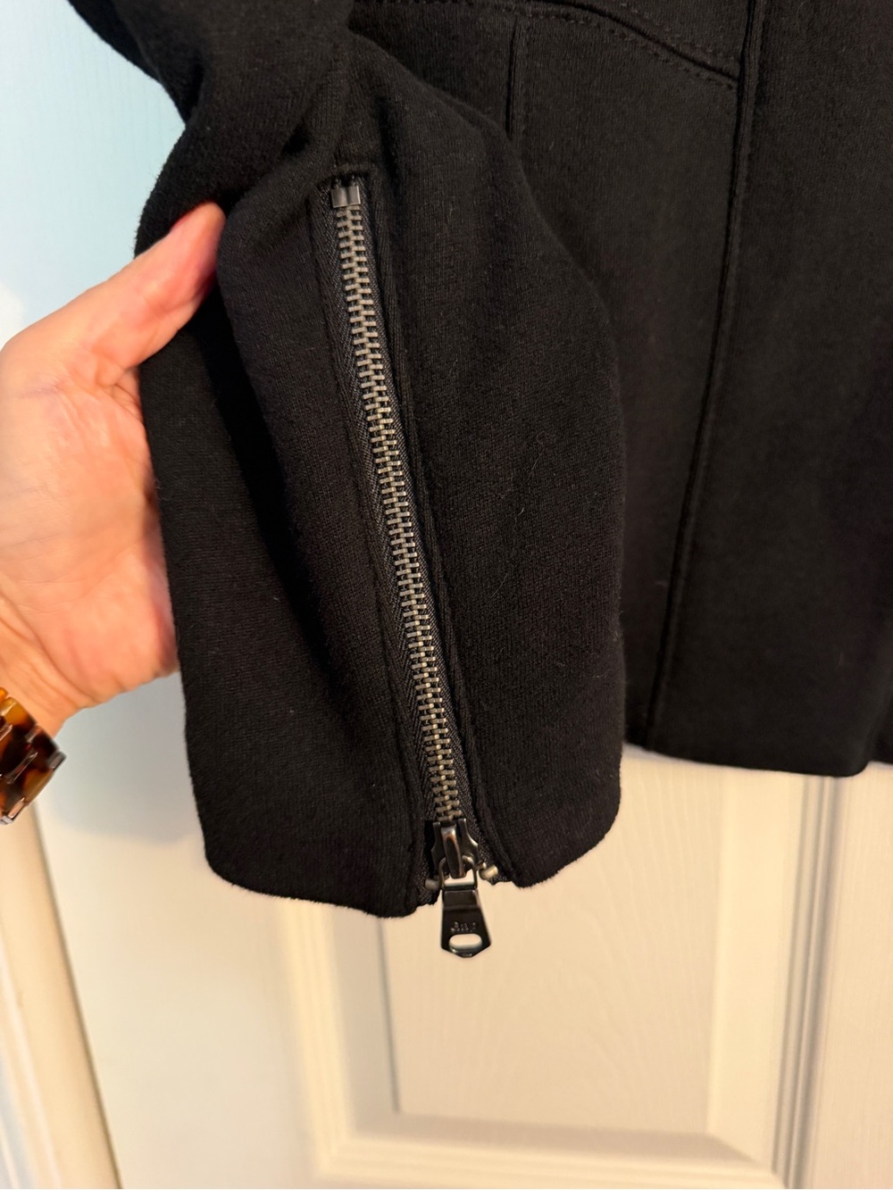 Gap Women Moto Jacket True Black Full Zip with Zip Pockets - Size XS - Picture 3 of 8